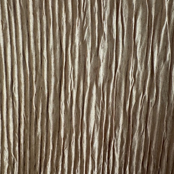 Copy Cats Goldish Brown Colored Sleeveless Top - Women's Size Medium - Picture 2 of 3